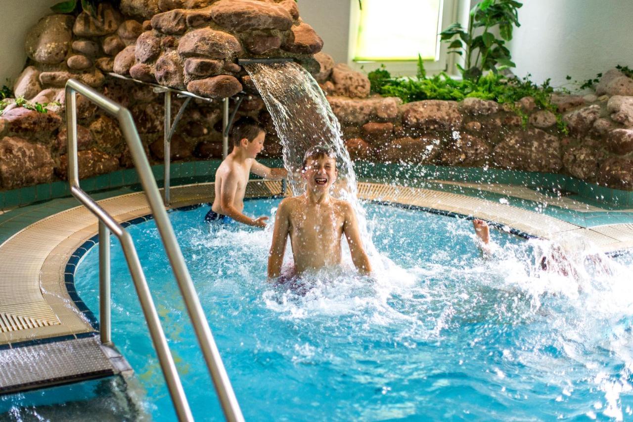 Family & Sporthotel Kaerntnerhof Bad Kleinkirchheim Dış mekan fotoğraf
