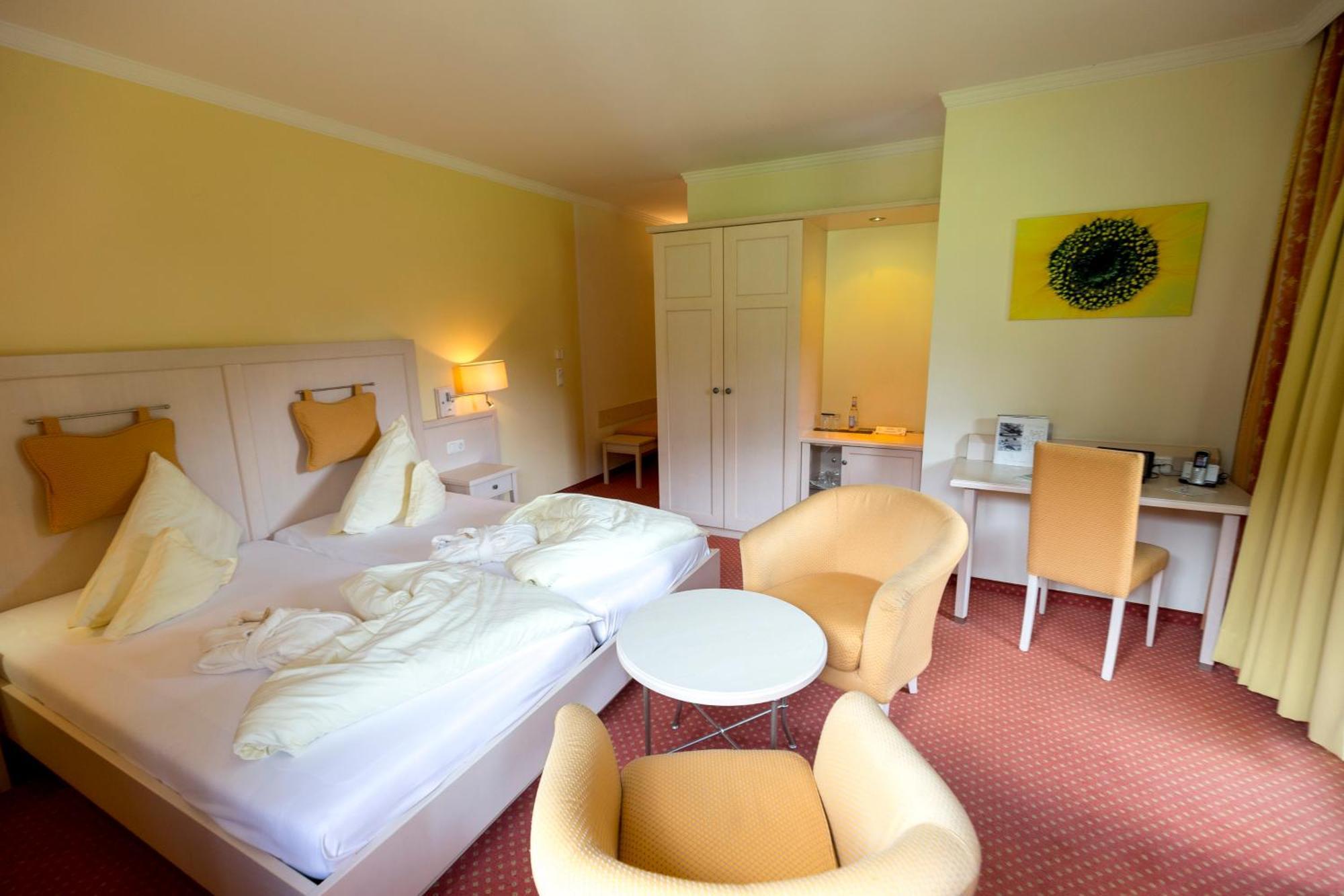 Family & Sporthotel Kaerntnerhof Bad Kleinkirchheim Dış mekan fotoğraf