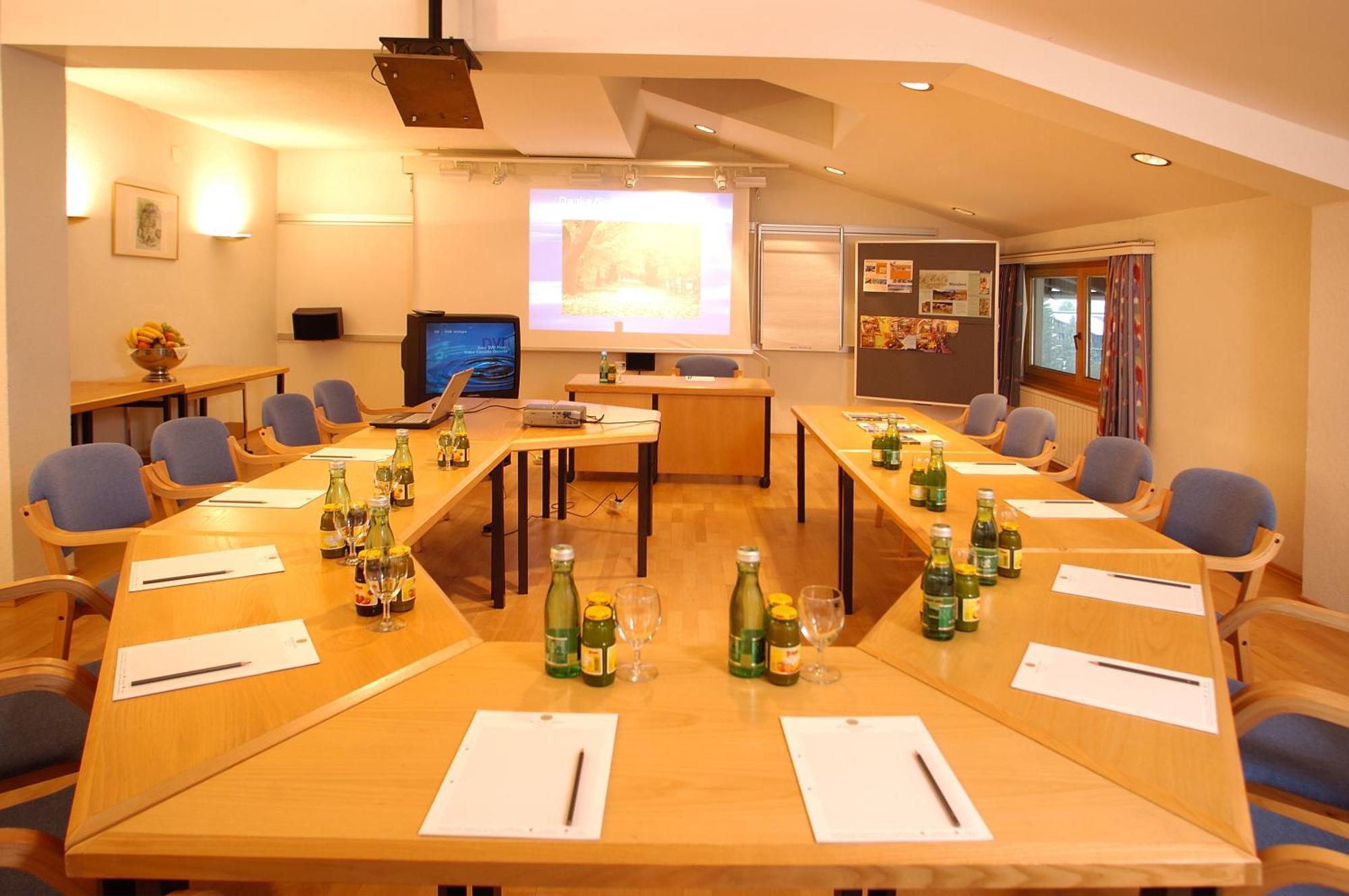 Family & Sporthotel Kaerntnerhof Bad Kleinkirchheim Dış mekan fotoğraf