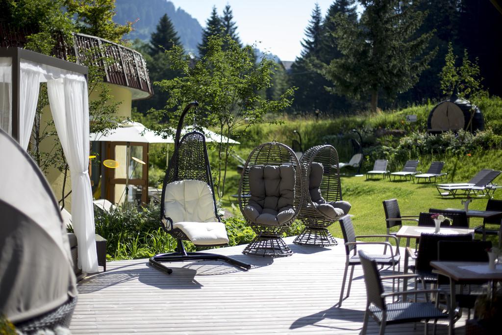Family & Sporthotel Kaerntnerhof Bad Kleinkirchheim Dış mekan fotoğraf